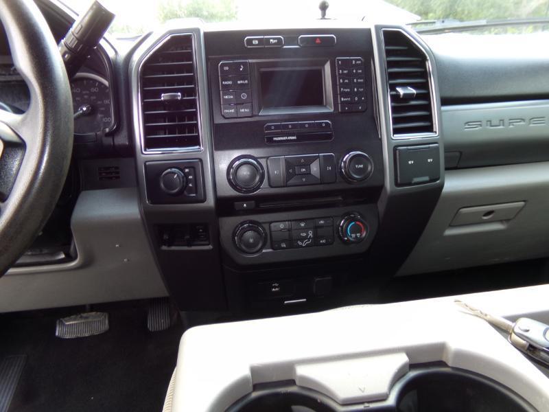 Ford F-250 SD XLT Crew Cab Long Bed 4WD 2018