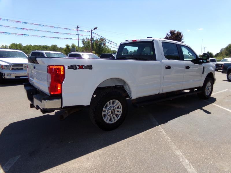 Ford F-250 SD XL Crew Cab Long Bed 4WD 2022