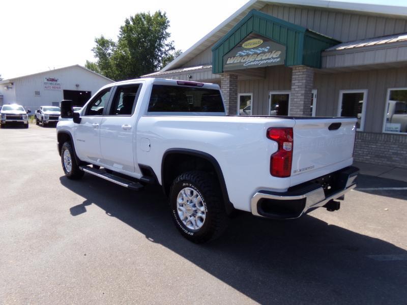 Chevrolet Silverado 2500HD LT Crew Cab Short Box 4WD 2024