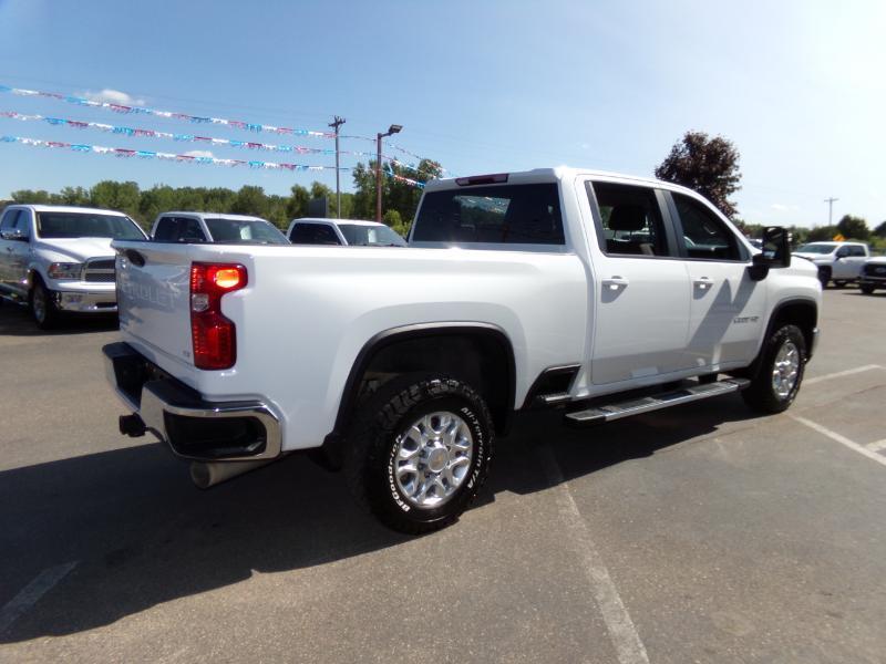 Chevrolet Silverado 2500HD LT Crew Cab Short Box 4WD 2024