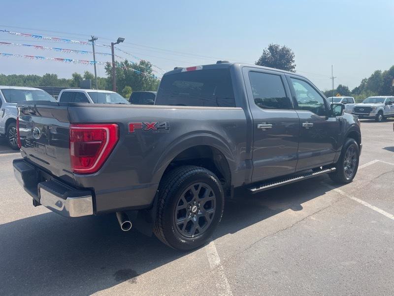 Ford F-150 4WD SuperCrew 145" XLT 2022