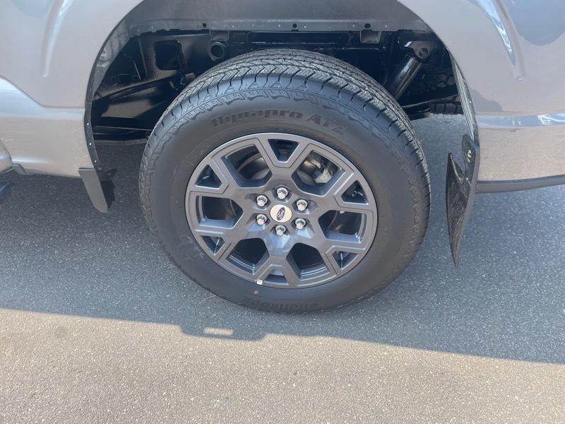 Ford F-150 4WD SuperCrew 145" XLT 2022
