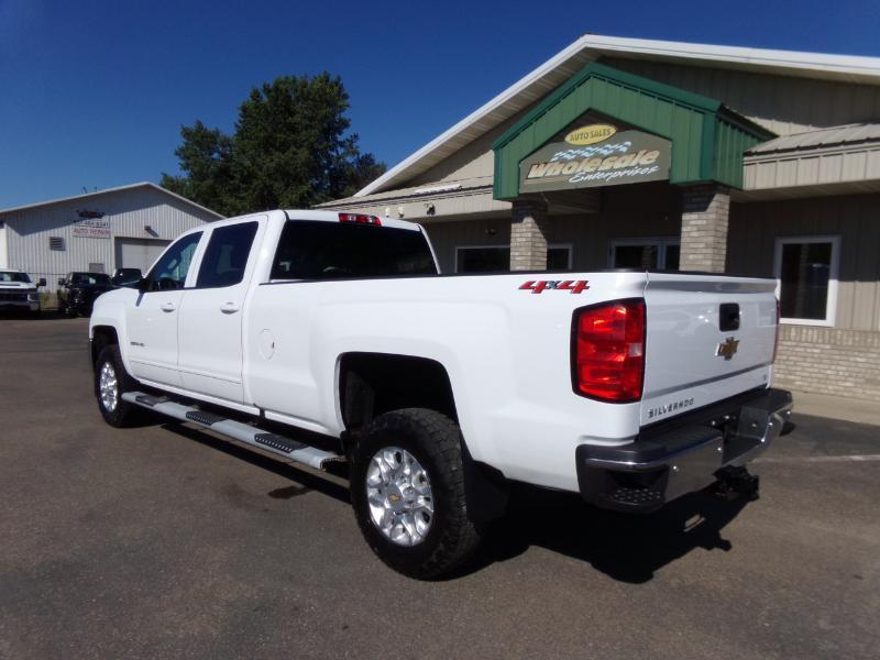 Chevrolet Silverado 2500HD LT Crew Cab Long Box 4WD 2018