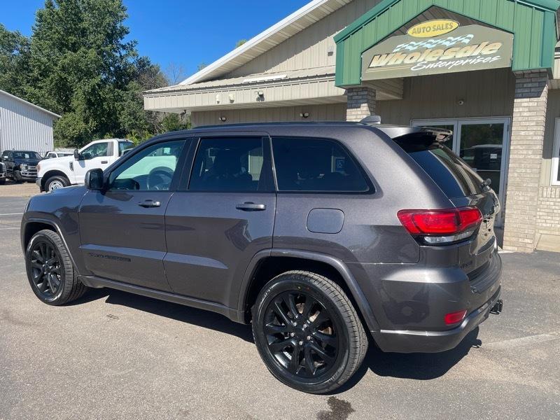 Jeep Grand Cherokee Laredo 4WD 2019