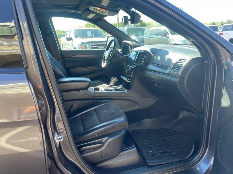 Jeep Grand Cherokee Laredo 4WD 2019