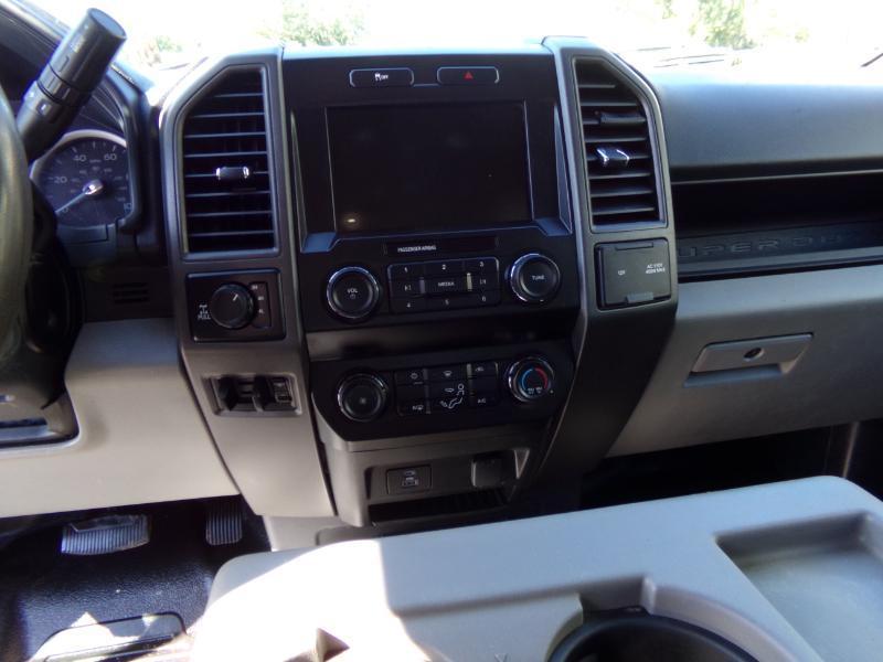 Ford F-350 SD XL Crew Cab Long Bed 4WD 2022