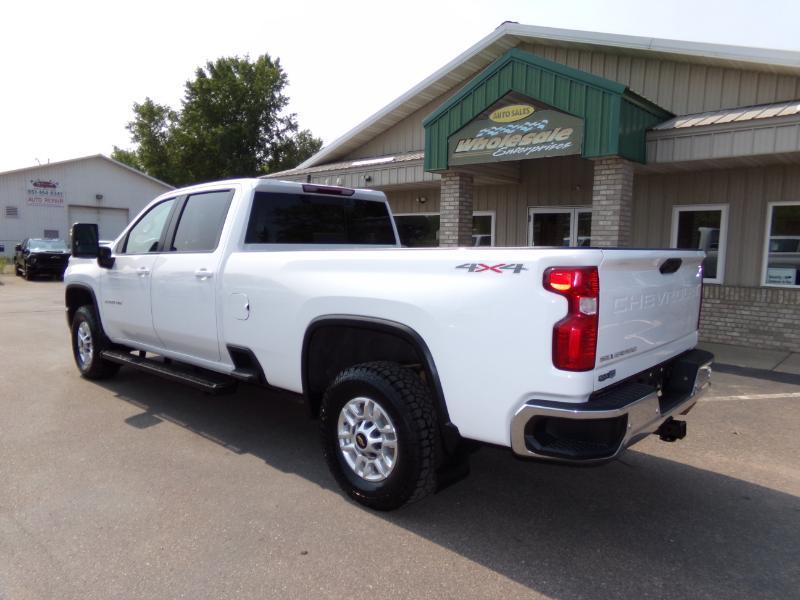 Chevrolet Silverado 2500HD LT Crew Cab Long Box 4WD 2023