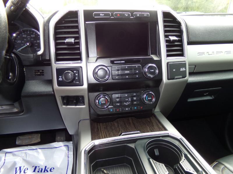Ford F-250 SD Lariat Crew Cab 4WD 2020