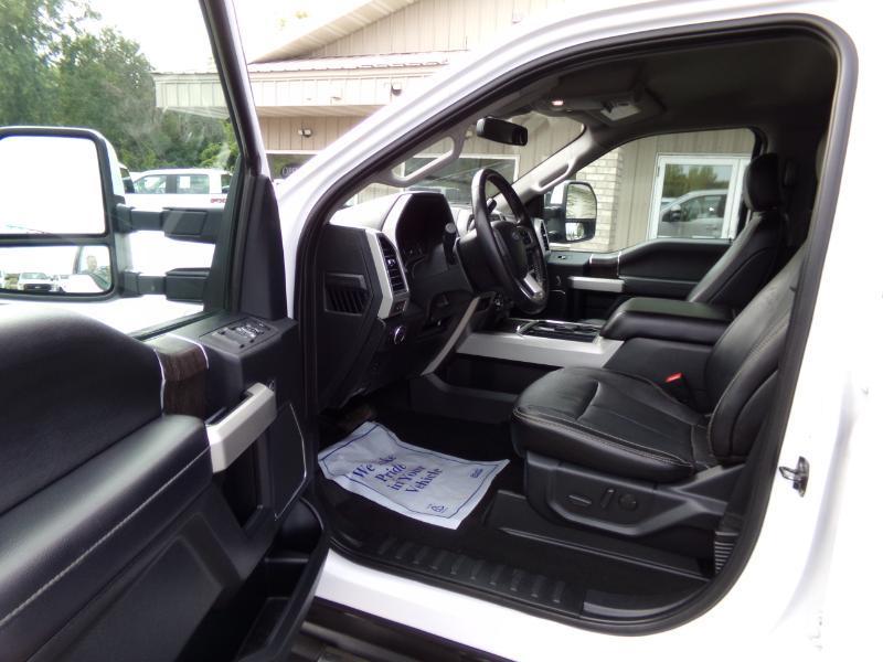 Ford F-250 SD Lariat Crew Cab 4WD 2020
