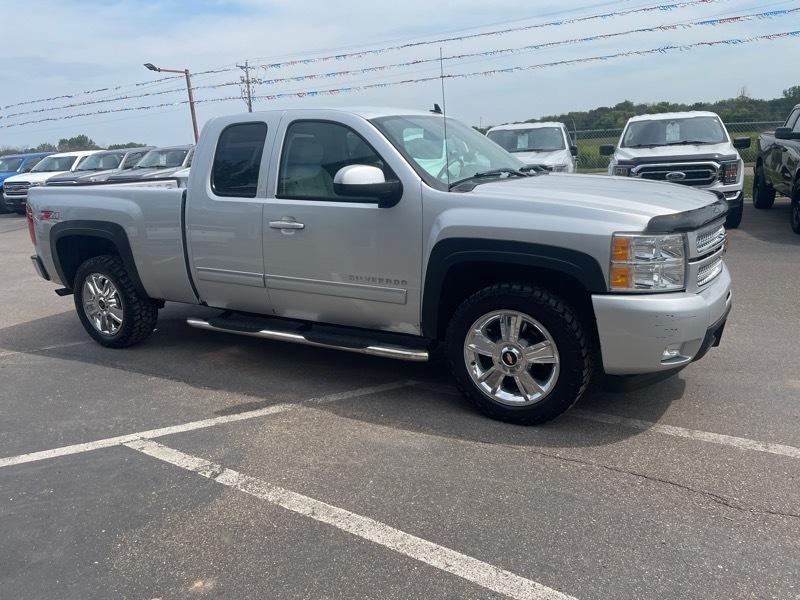 Chevrolet Silverado 1500 LTZ Ext. Cab Short Box 4WD 2012