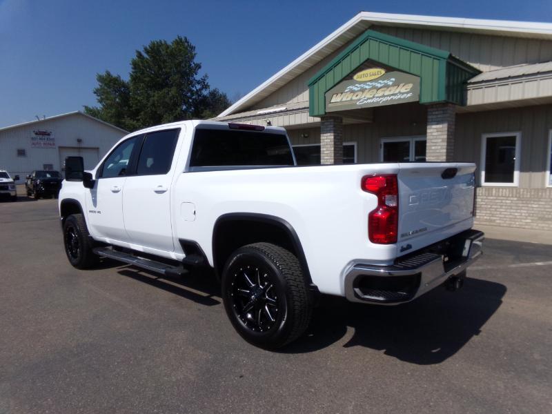 Chevrolet Silverado 2500HD LT Crew Cab Short Box 4WD 2025
