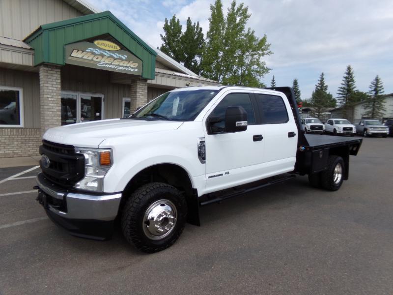 Ford F-350 SD XL Crew Cab Long Bed DRW 4WD 2022