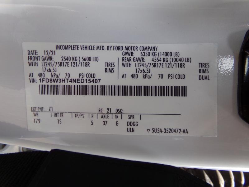 Ford F-350 SD XL Crew Cab Long Bed DRW 4WD 2022