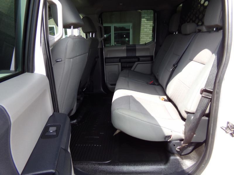 Ford F-350 SD XL Crew Cab Long Bed DRW 4WD 2022