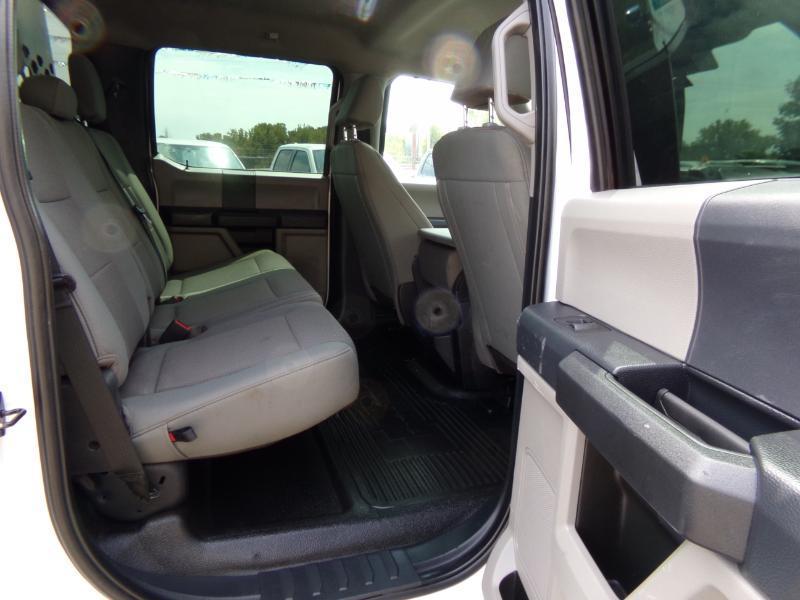 Ford F-350 SD XL Crew Cab Long Bed DRW 4WD 2022
