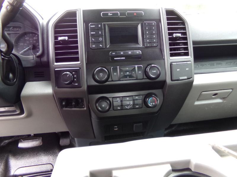 Ford F-250 SD XL Crew Cab LWB 4WD 2022
