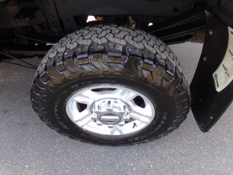 Ford F-250 SD XL Crew Cab Long Bed 4WD 2017