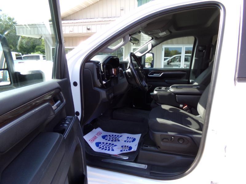 Chevrolet Silverado 2500HD LT Crew Cab Short Box 4WD 2025