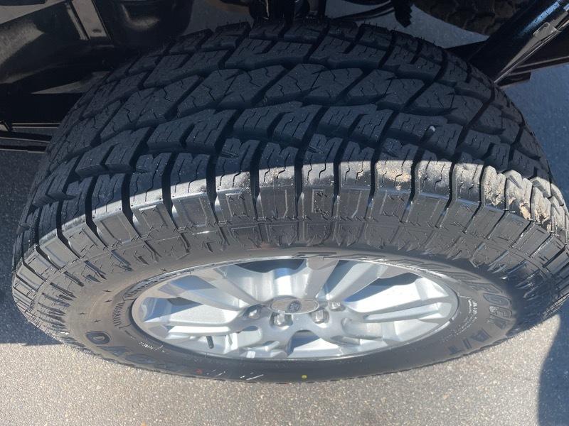 Ford F-150 4WD SuperCrew 145" Lariat 2015