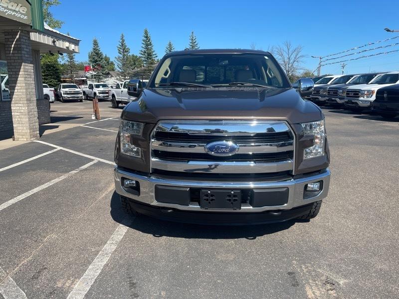 Ford F-150 4WD SuperCrew 145" Lariat 2015