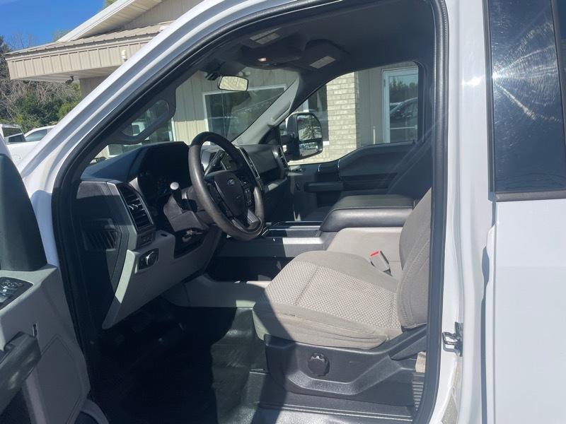 Ford F-150 4WD SuperCrew 157" XLT 2017