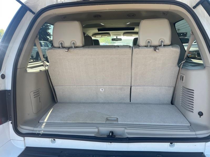 Ford Expedition XLT 4WD 2010