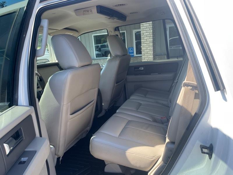 Ford Expedition XLT 4WD 2010