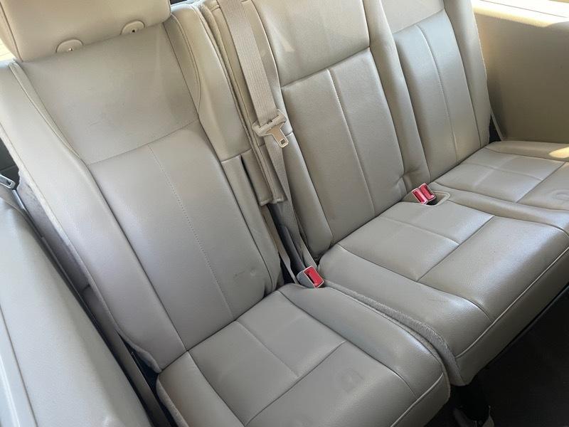 Ford Expedition XLT 4WD 2010