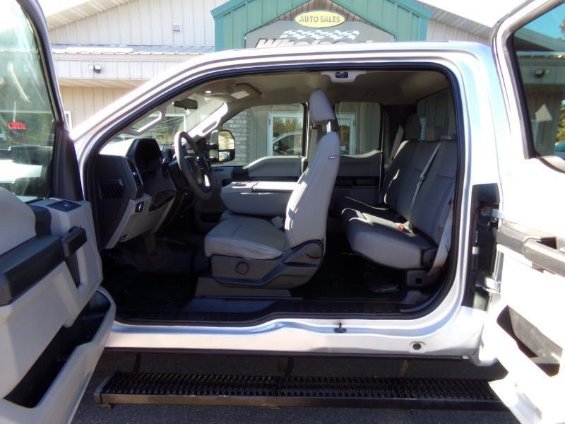 Ford F-250 SD XL SuperCab LWB 4WD 2018