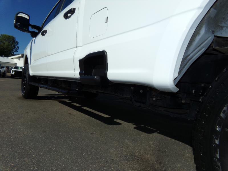 Ford F-250 SD XL Crew Cab Long Bed 4WD 2023