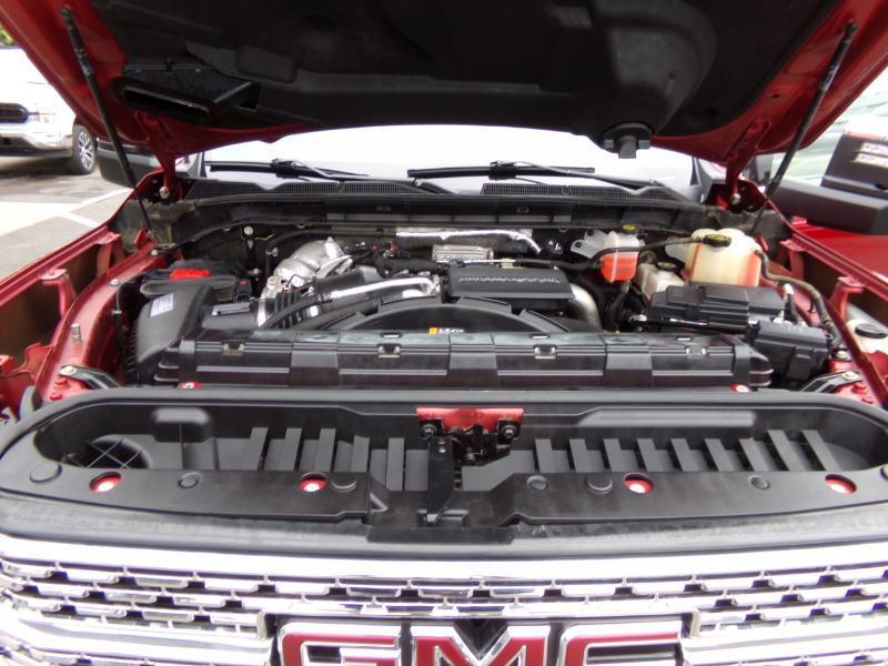 GMC Sierra 2500HD Denali Crew Cab 4WD 2021