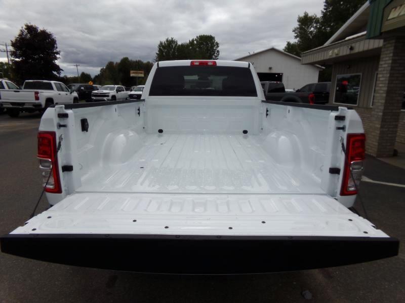 RAM 2500 Tradesman Crew Cab LWB 4WD 2022