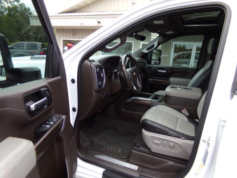 Chevrolet Silverado 2500HD LT Crew Cab Short Box 4WD 2022