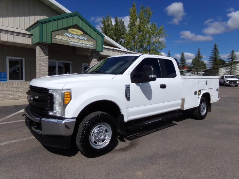 Ford F-250 SD XL SuperCab Long Bed 4WD 2017
