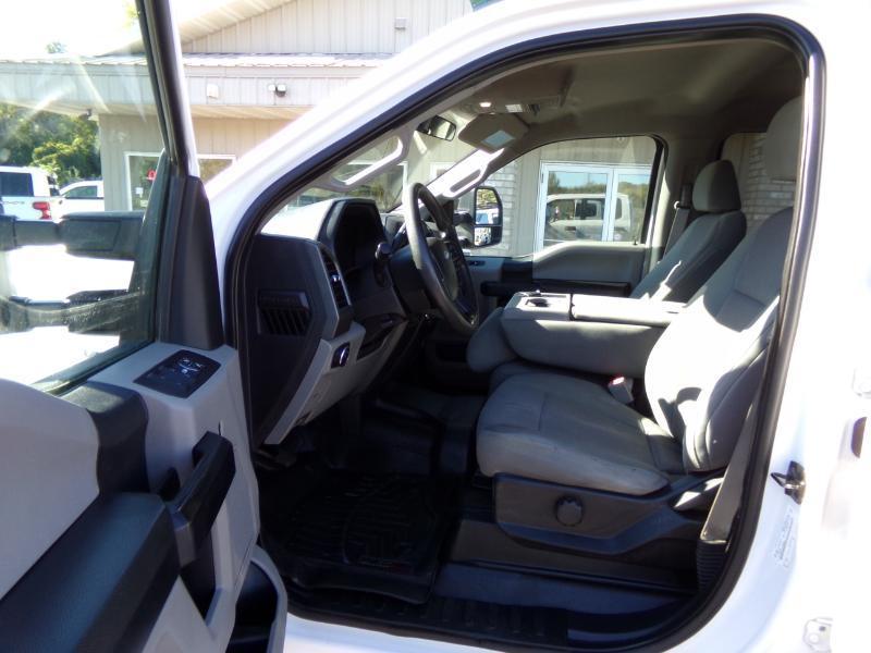 Ford F-550 Crew Cab DRW 4WD 2019