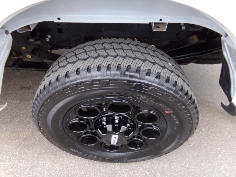 Ford F-250 SD XLT Crew Cab 4WD 2024