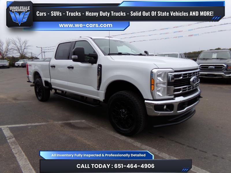 Ford F-250 SD XLT Crew Cab 4WD 2024