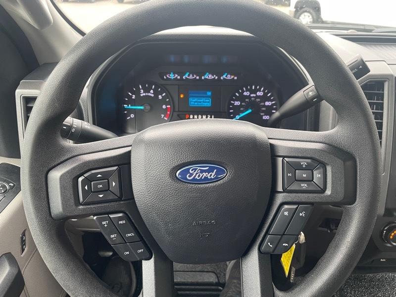 Ford F-250 SD XL Crew Cab Short Bed 4WD 2019