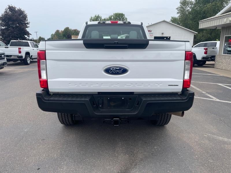 Ford F-250 SD XL Crew Cab Short Bed 4WD 2019
