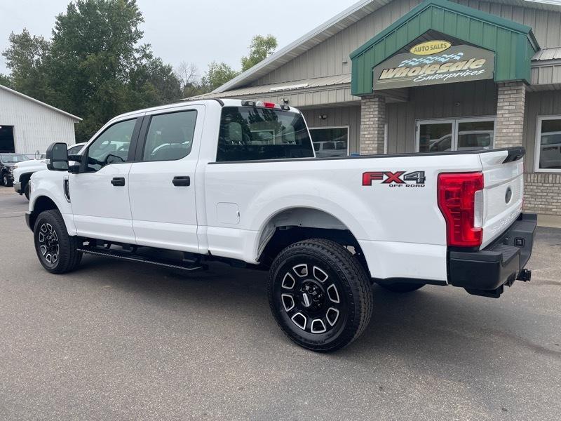 Ford F-250 SD XL Crew Cab Short Bed 4WD 2019