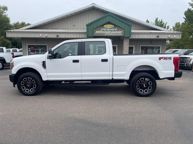 Ford F-250 SD XL Crew Cab Short Bed 4WD 2019