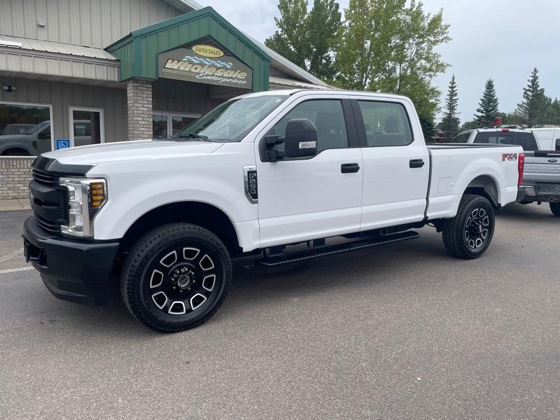 Ford F-250 SD XL Crew Cab Short Bed 4WD 2019