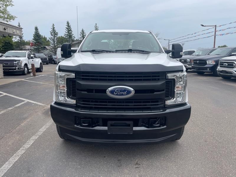 Ford F-250 SD XL Crew Cab Short Bed 4WD 2019