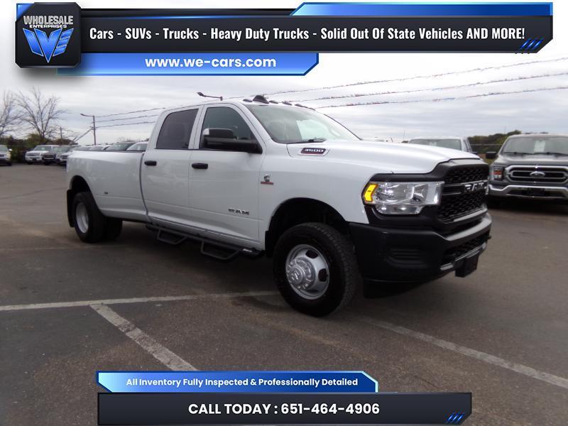 RAM 3500 Tradesman Crew Cab 4WD DRW 2022