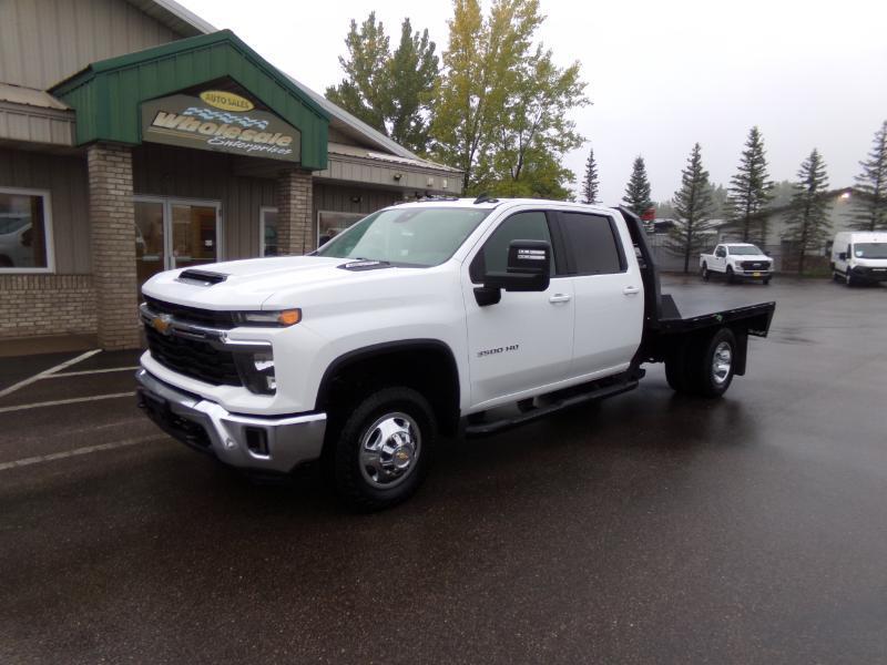 Chevrolet Silverado 3500HD LT2 Crew Cab DRW 4WD 2024
