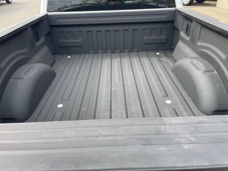 Ford F-150 4WD SuperCab 145" XL 2021