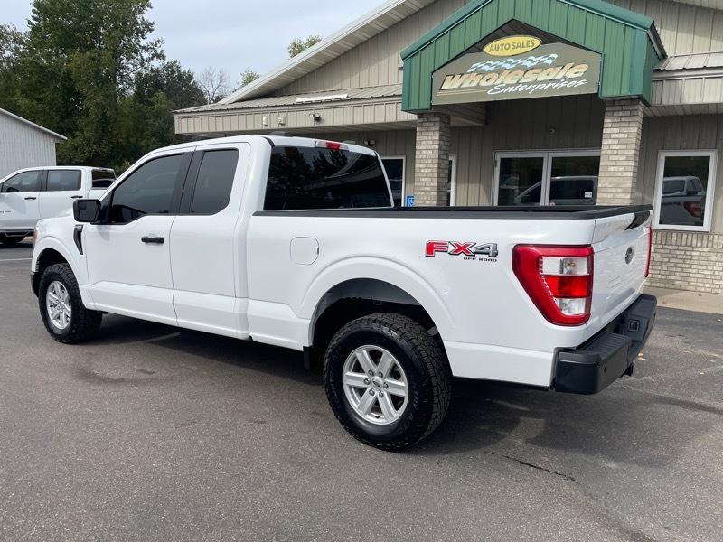 Ford F-150 4WD SuperCab 145" XL 2021