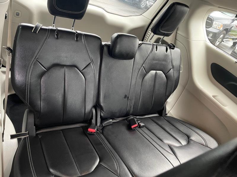 Chrysler Pacifica Touring-L 2022