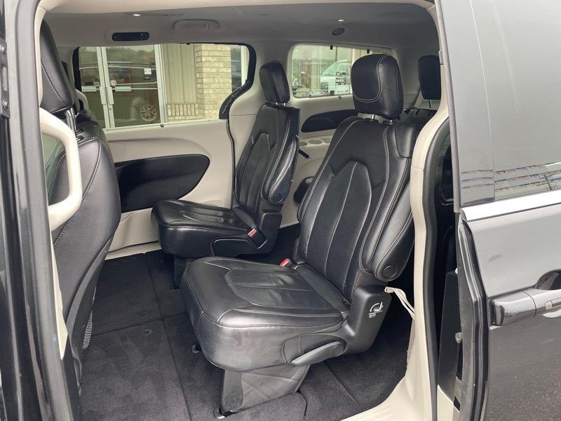 Chrysler Pacifica Touring-L 2022