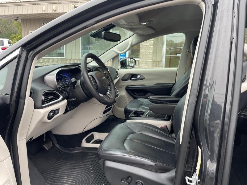 Chrysler Pacifica Touring-L 2022